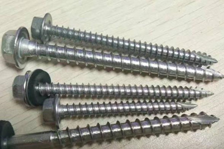 十字槽沉頭自攻螺釘螺紋的四個(gè)主要要素