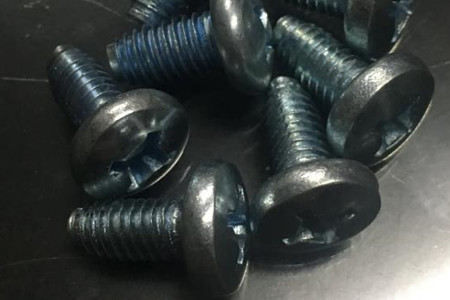 三角螺釘哪家定制好？推薦日升緊固件！